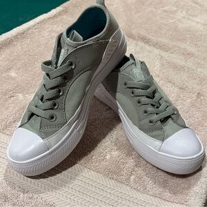 Sage Green, ultra light, brand new Converse